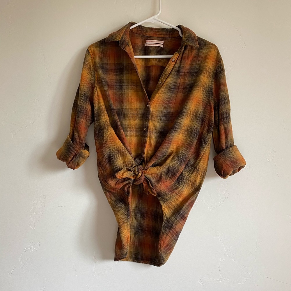 UO plaid flannel button up grunge top